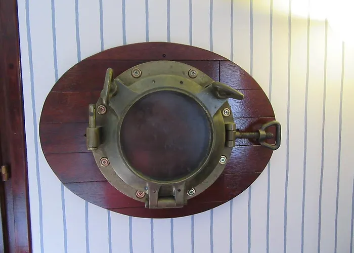 La Maison De L'epousée 3*